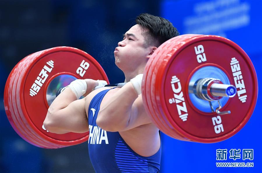 （體育）（1）舉重——世界杯：田濤獲男子96公斤級挺舉和總成績冠軍