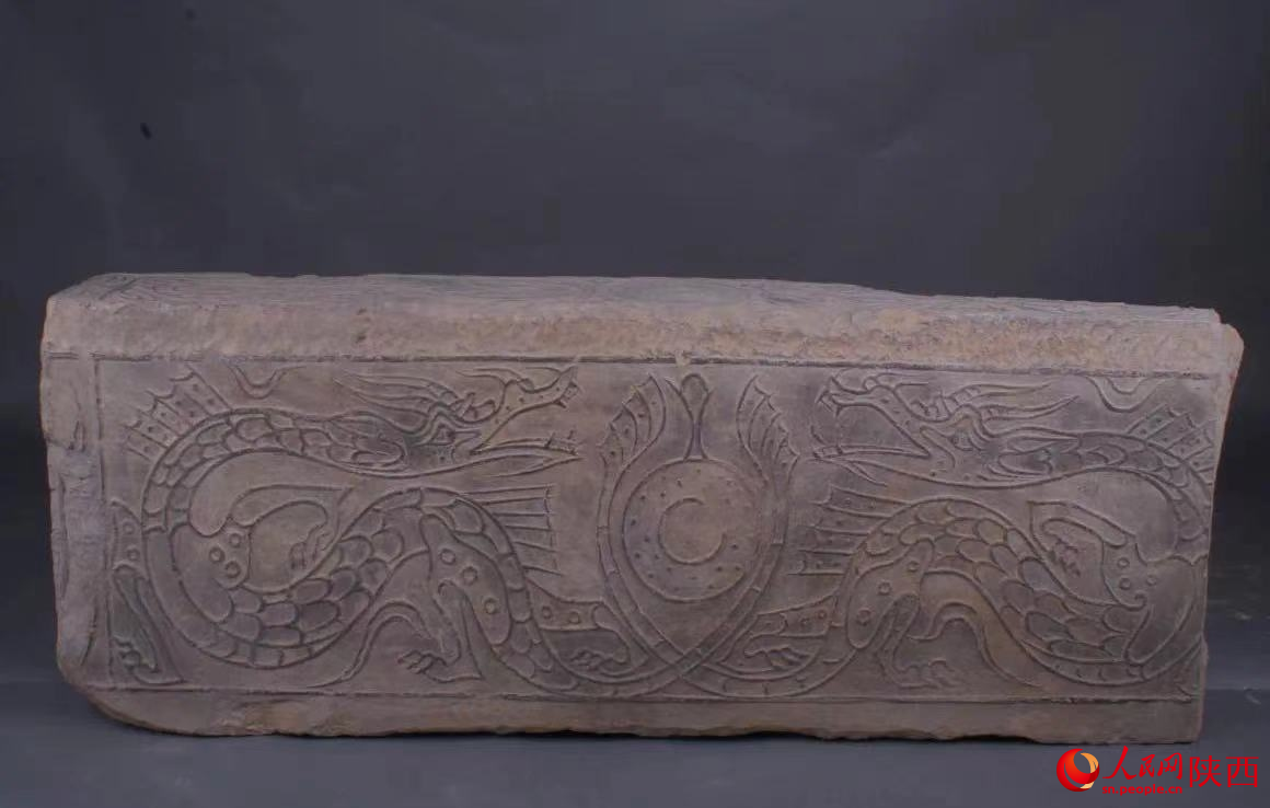 漢代·龍紋空心磚。西安博物院供圖