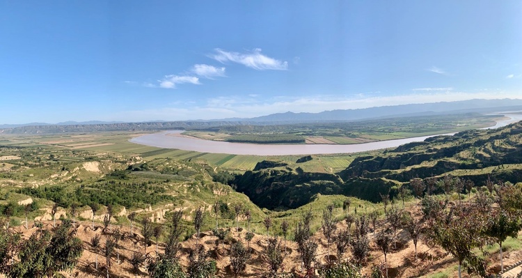 【中國夢&middot;黃河情】以生態(tài)文明為引領 山西芮城走出發(fā)展新路子_fororder_1 站在黃河一號
